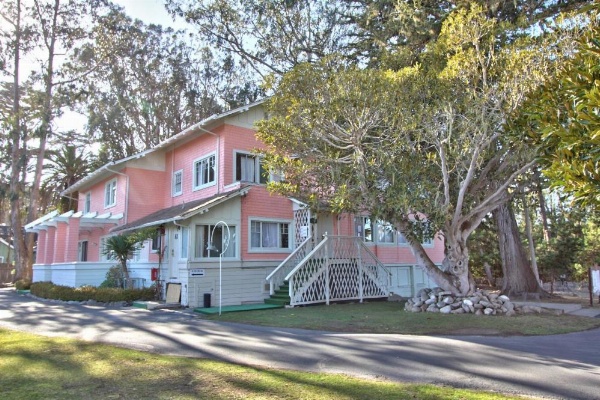 Butterfly Grove Inn image 29